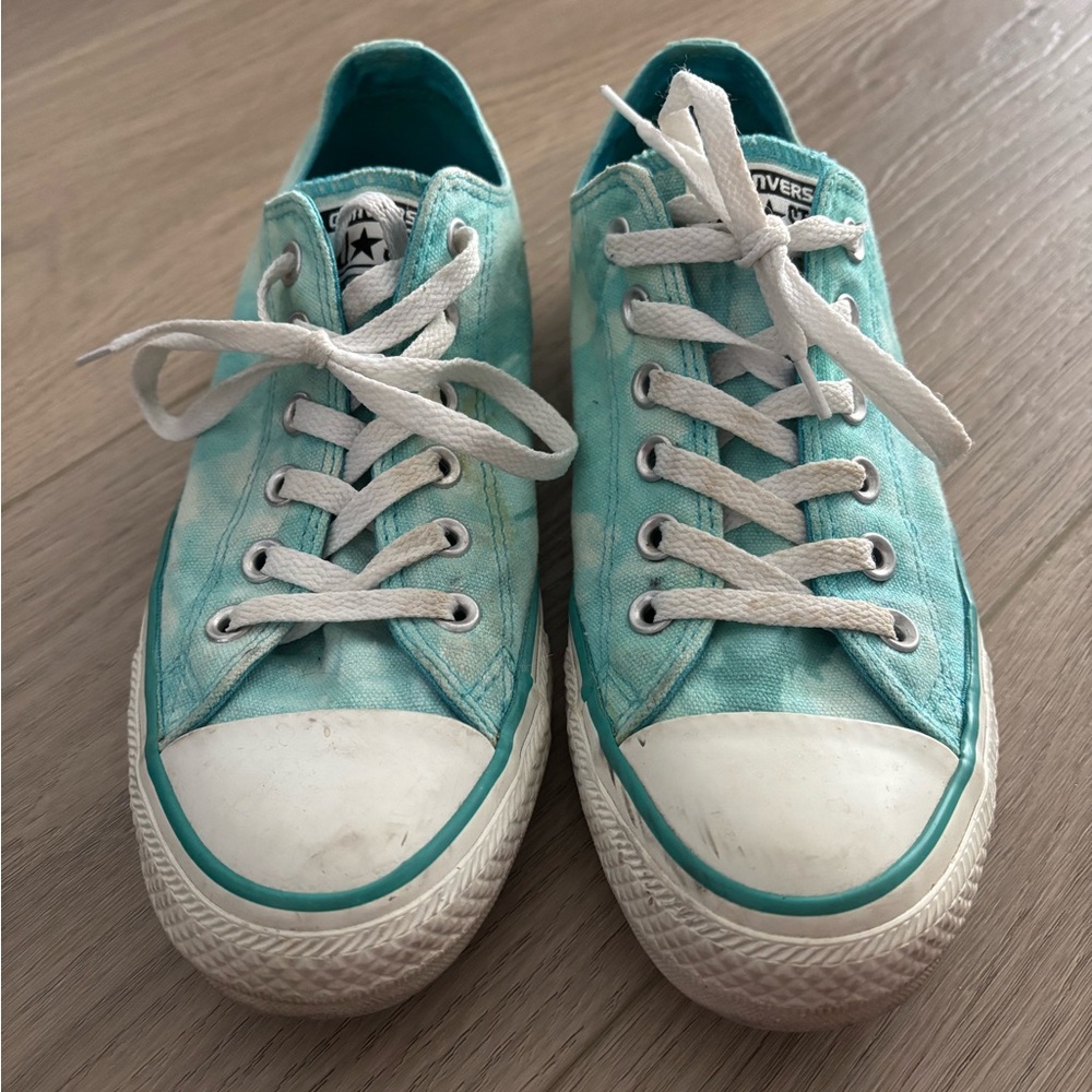 Aqua Tie-Dye Unique Converse